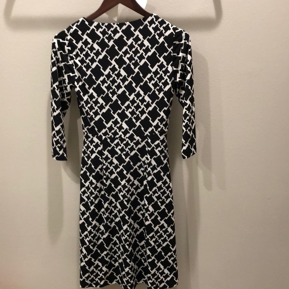 🖤🤍NWOT Black House/White Market Size 0 Dress - Picture 4 of 4